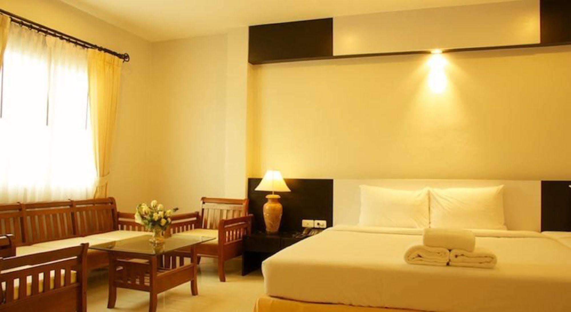 Airport Mansion Phuket Hotel Ban Bo Han Luaran gambar