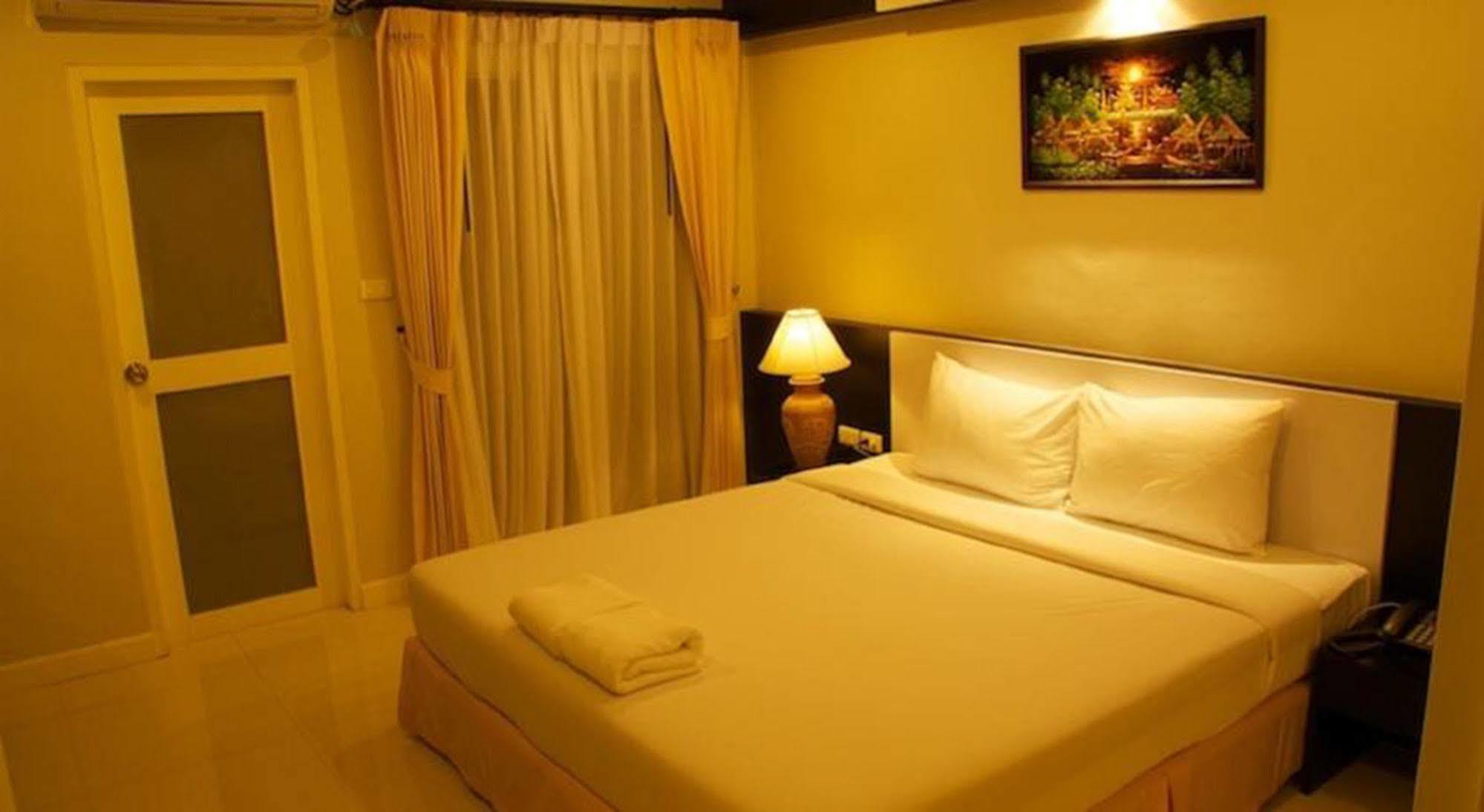 Airport Mansion Phuket Hotel Ban Bo Han Luaran gambar